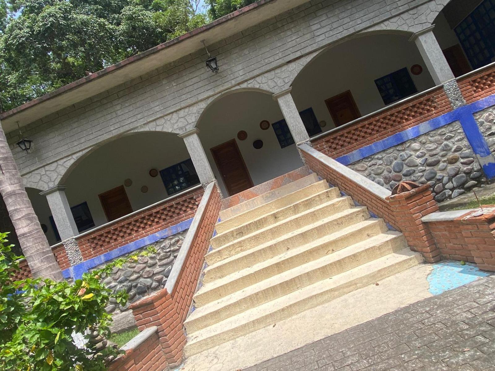 Avivamiento Hotel Amacuzac Exterior photo